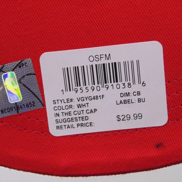 Chicago Bulls Snap Back Hat NWT - Picture 8 of 8